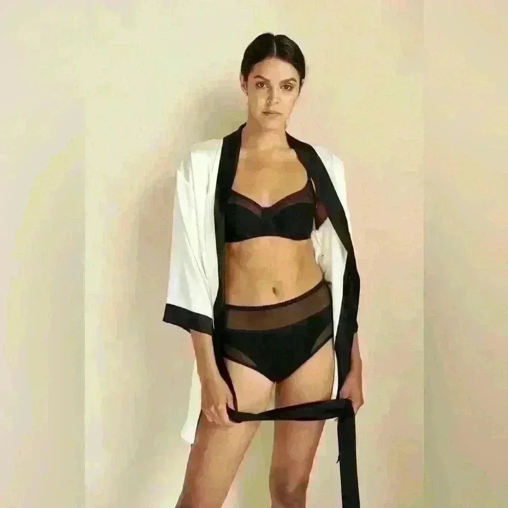 Natural Silk Robe Capella by Less Is Amor